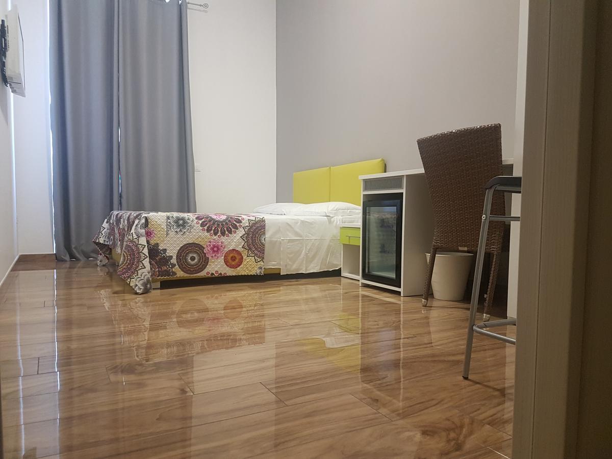 B&B Al Volo Фоджиа Экстерьер фото