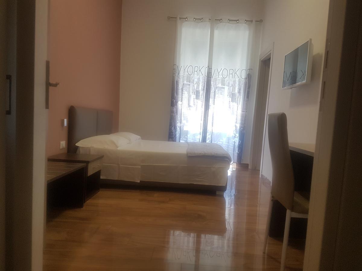 B&B Al Volo Фоджиа Экстерьер фото